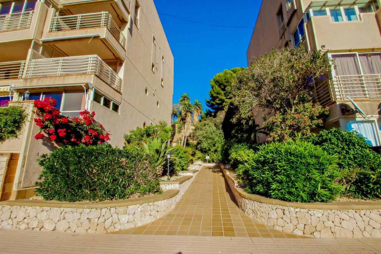 Gioia - Sea View Apartment In Калпе Екстериор снимка